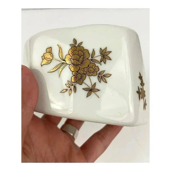 VTG China Spoon Rest Holder Japan 7736 White Gold Trim Flowers Ceramic - Picture 6 of 9